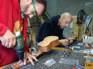 Stage lutherie Ukulele Custom Mélopée DIY Maker