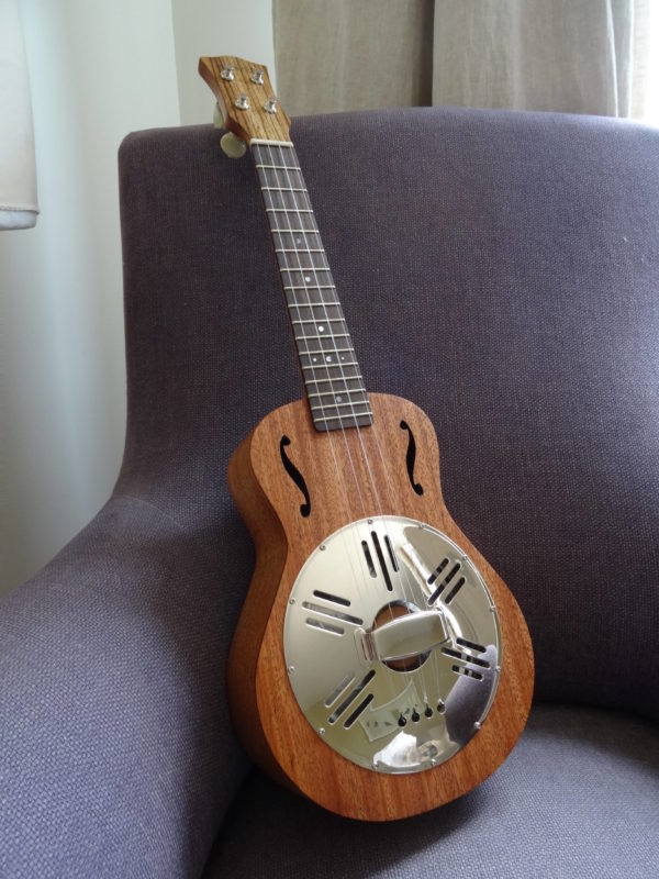 Ukulélé Concert Resonator luthier Mélopée (SBUK024)