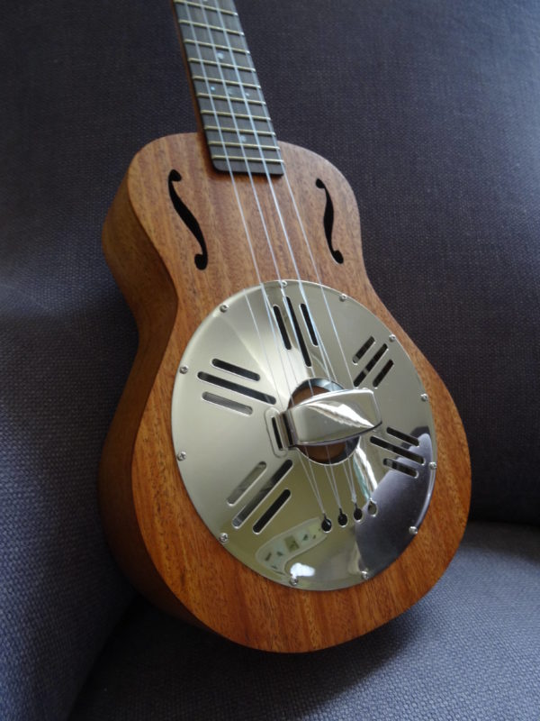 Ukulélé Concert Resonator luthier Mélopée (SBUK024)