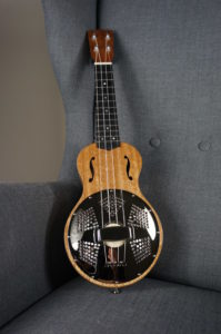 Ukulélé Soprano Resonator Mélopée Acajou