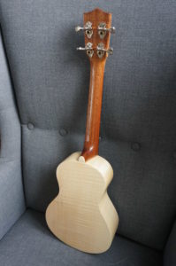 Ukulélé Concert Mélopée Erable flammé (solid flamed maple ukulele)