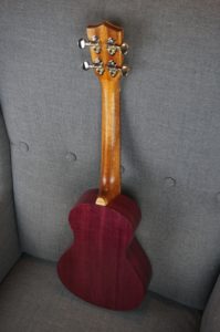 Ukulélé Concert Mélopée Amarante (solid purple ukulele)