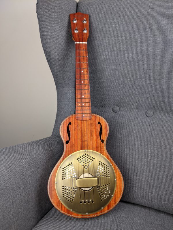 Ukulélé haut de gamme fabriqué en France - CUSTOM Ukulele handcrafted in France