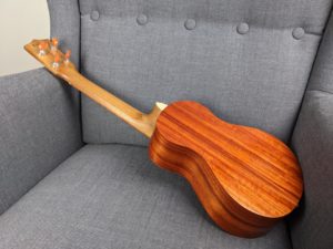 Ukulélé haut de gamme fabriqué en France - CUSTOM Ukulele handcrafted in France