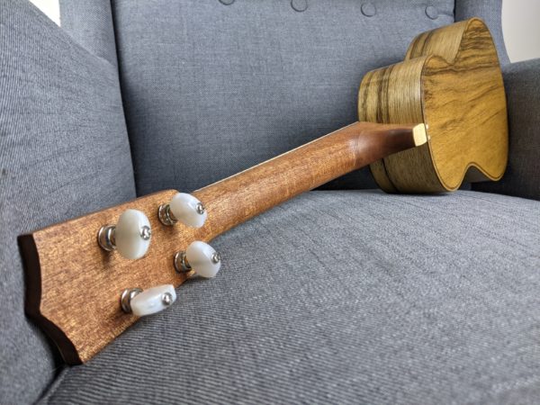 Ukulélé haut de gamme fabriqué en France - CUSTOM Ukulele handcrafted in France