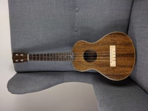 Ukulélé haut de gamme fabriqué en France - CUSTOM Ukulele handcrafted in France