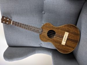 Ukulélé haut de gamme fabriqué en France - CUSTOM Ukulele handcrafted in France