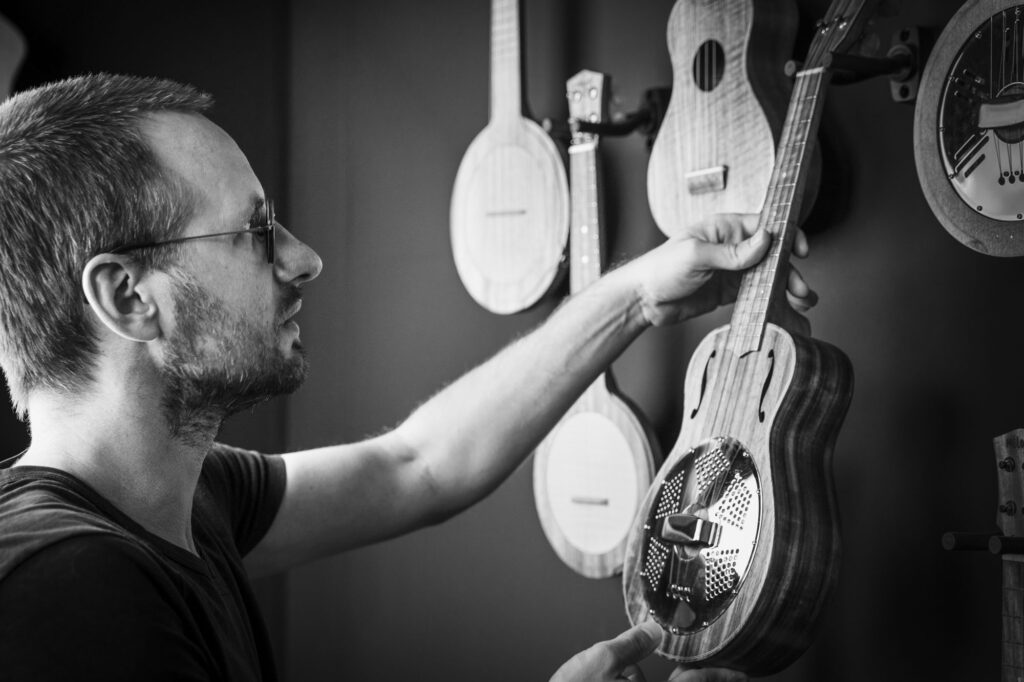 Sébastien Berlinet Luthier Mélopée Ukulélé